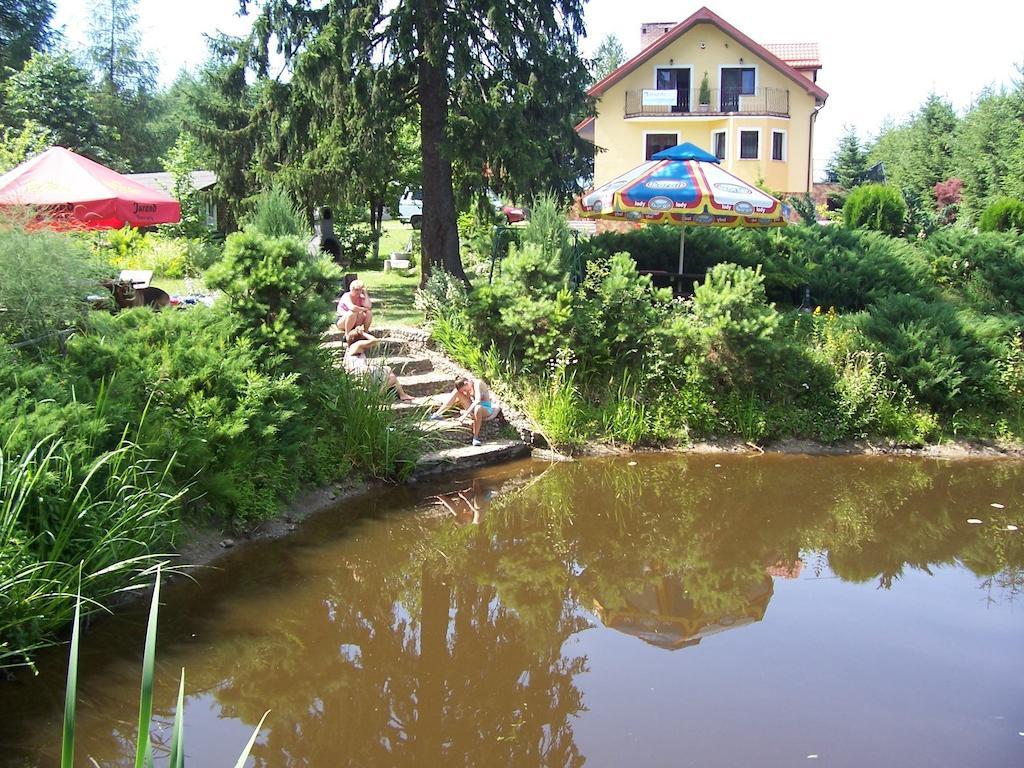 Gosciniec Nad Stawem Villa Szczytno  Exterior photo